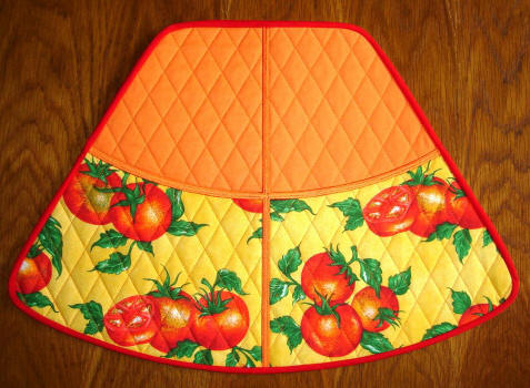 CCQ0307_wedge_placemat_orange.jpg